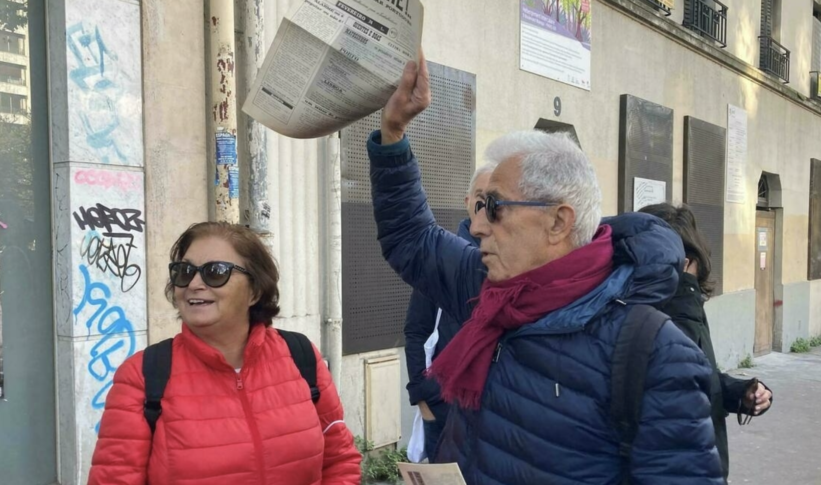 "Exilados políticos portugueses lembram chegada a Paris para abrir portas a outros refugiados"