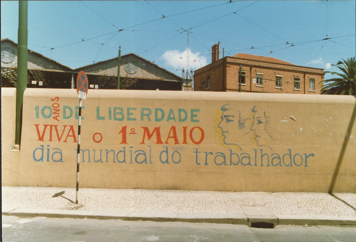 Mural "10 anos do 1º Maio de 1974"
