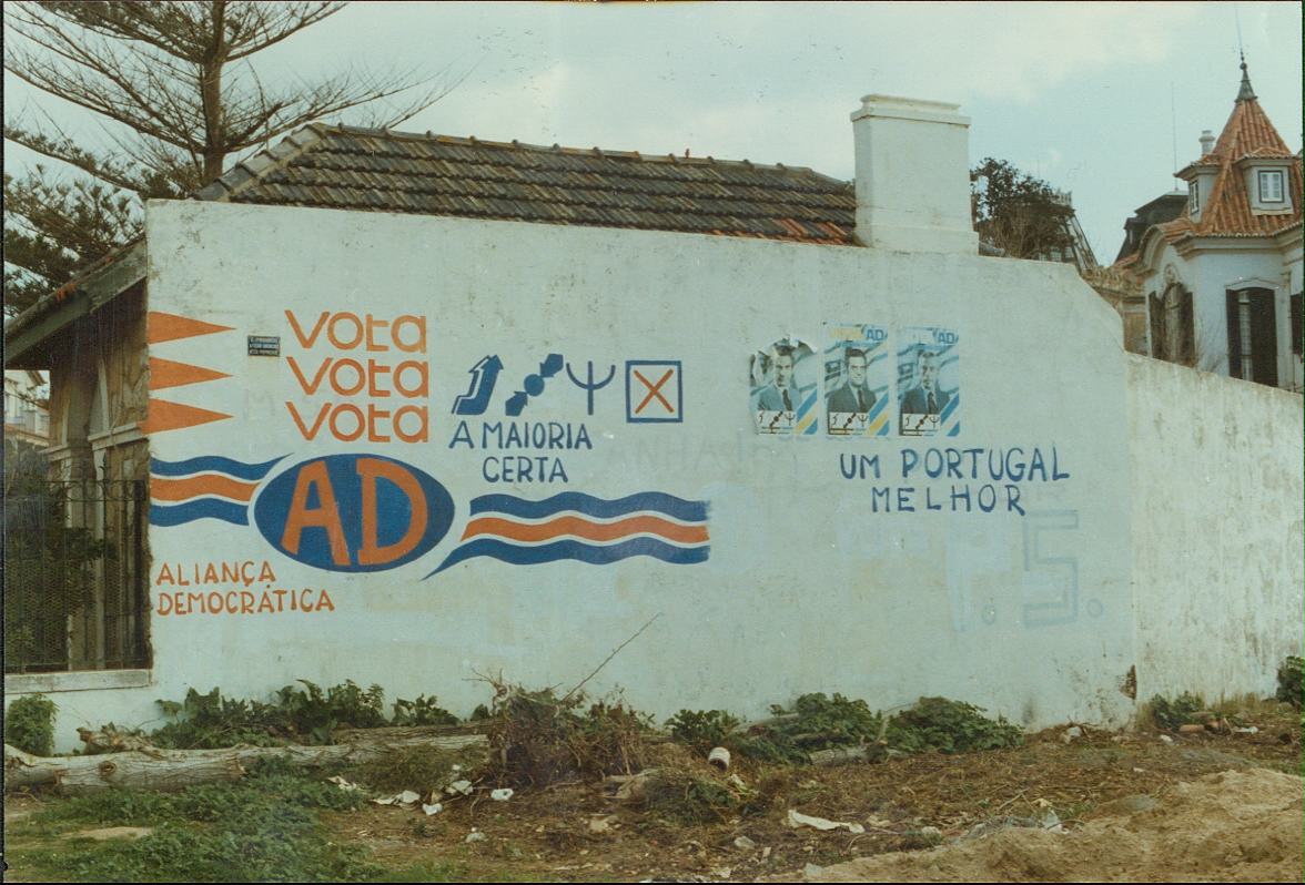 Mural da Aliança Democrática (AD)