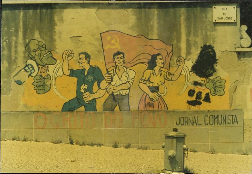 Mural do jornal "O grito do povo"