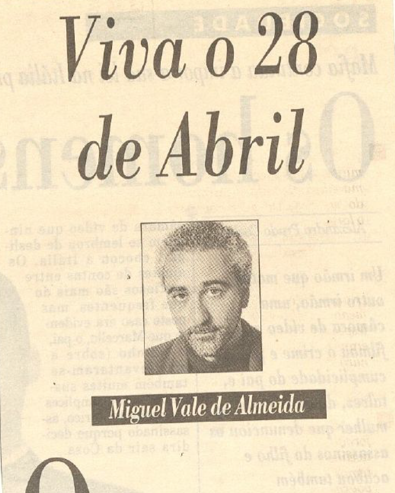 "Viva o 28 de Abril"