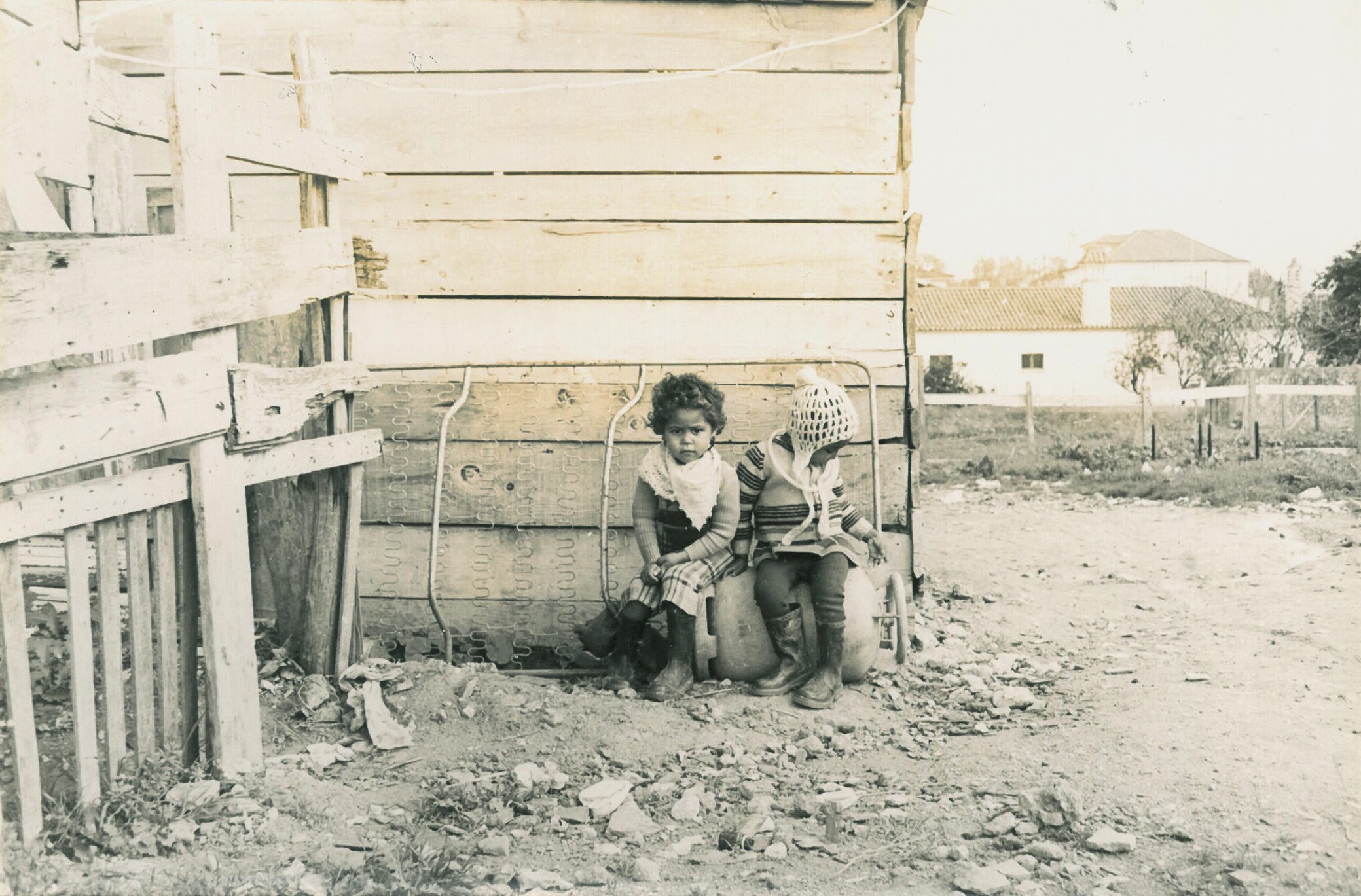 Bairro das Marianas em Cascais, 1975 (3)