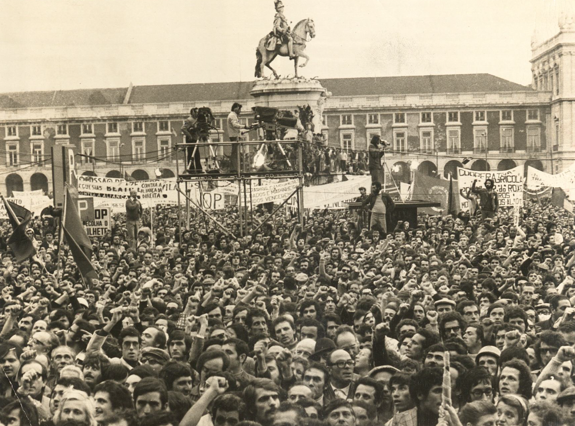 Manifestação no Terreiro do Paço