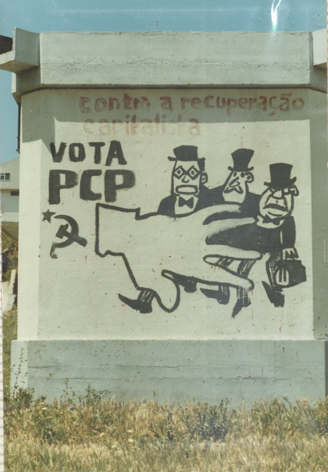 Mural Vota PCP em Albarroque