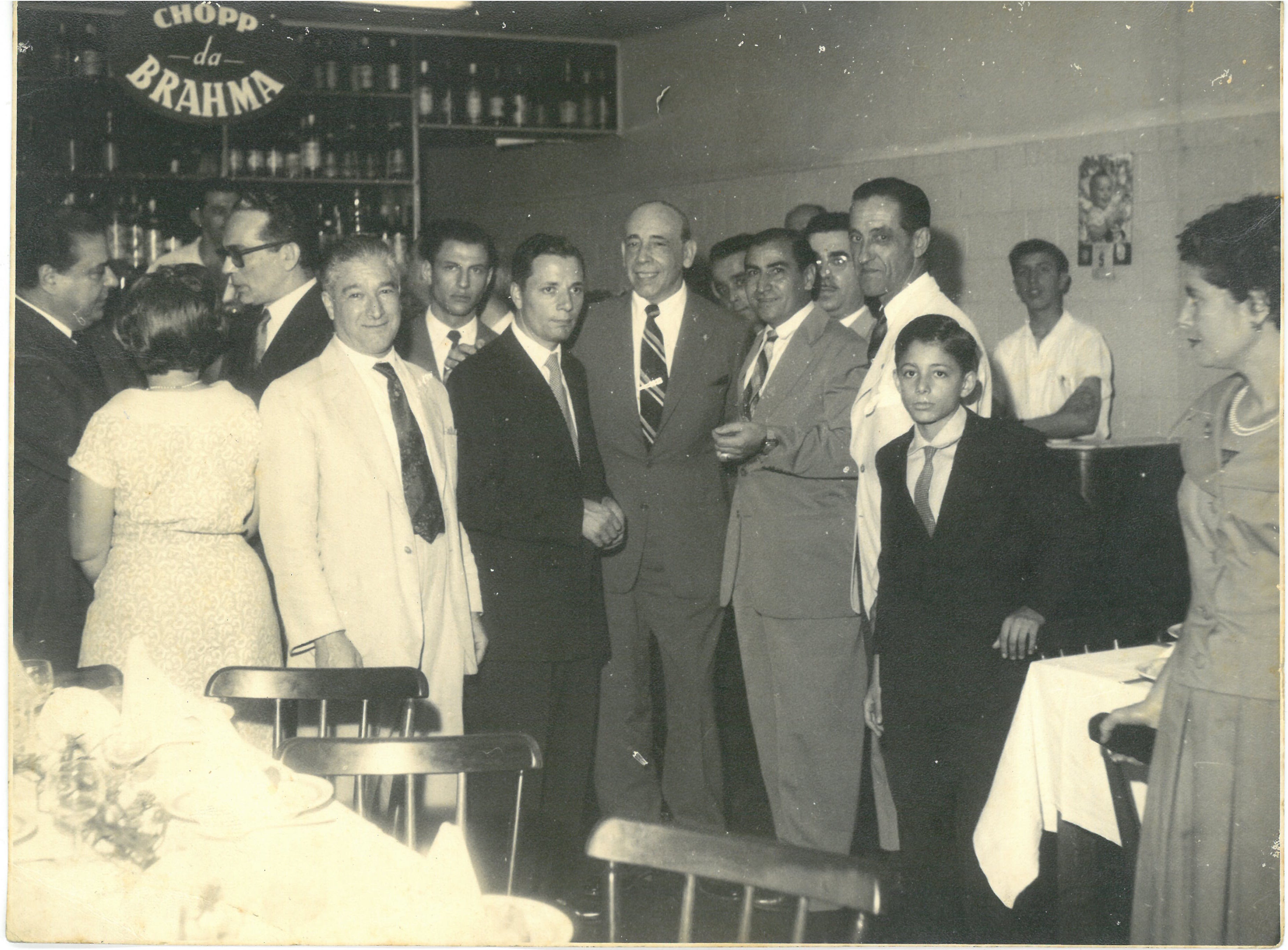 Humberto Delgado no restaurante Recreio no Rio de Janeiro (1959)