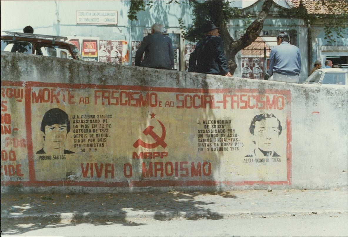Mural do MRPP "Morte ao Fascismo e ao Social-Fascismo"