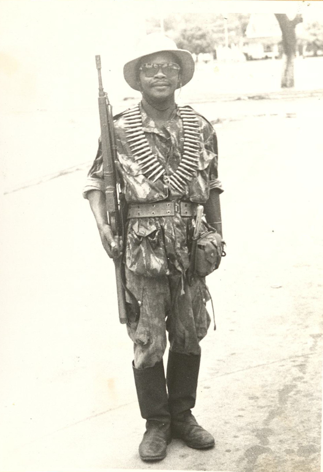Guerrilheiro angolano