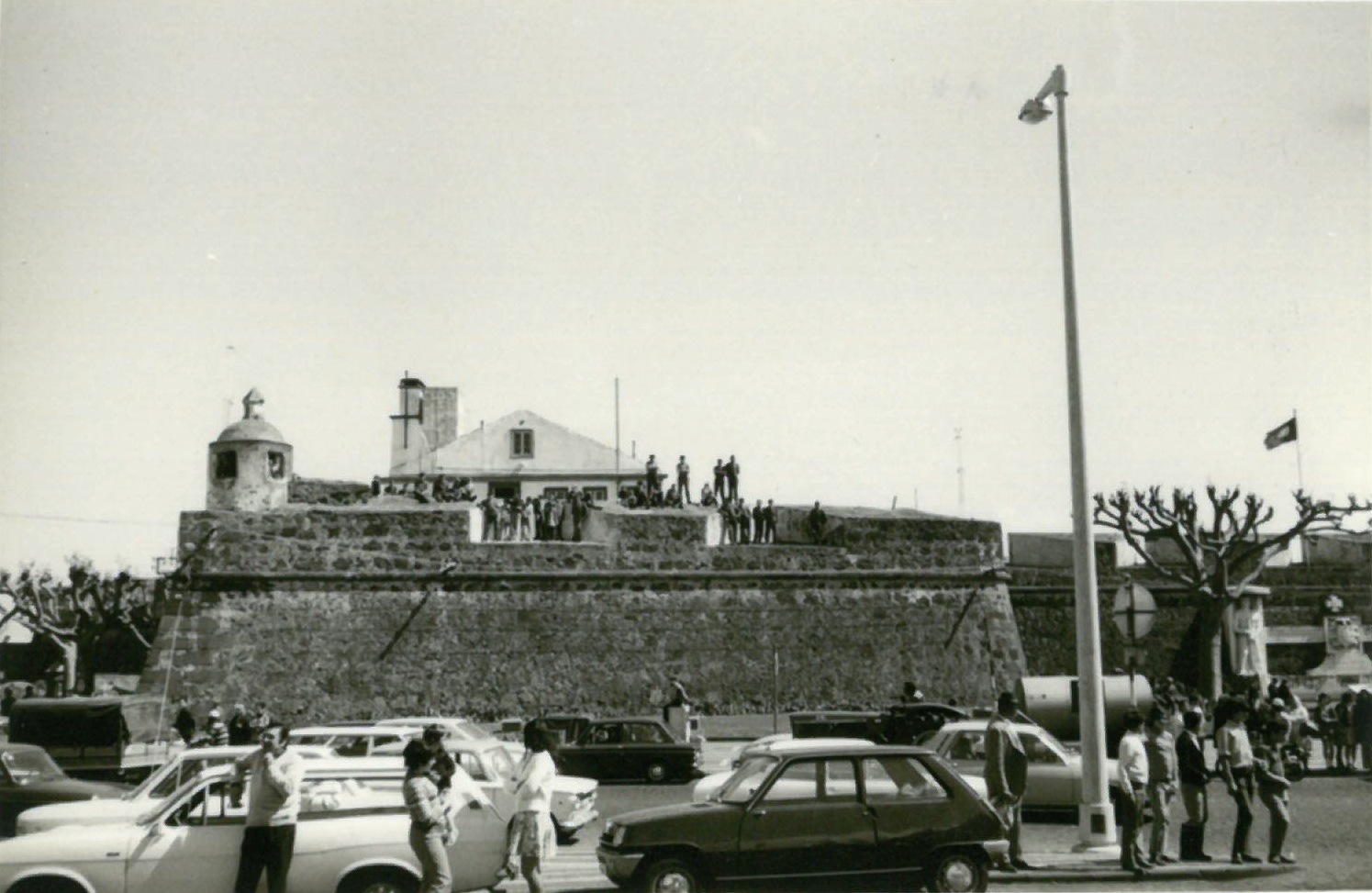 Manifestação 1º de Maio de 1974/Ilha Terceira, Açores (11)