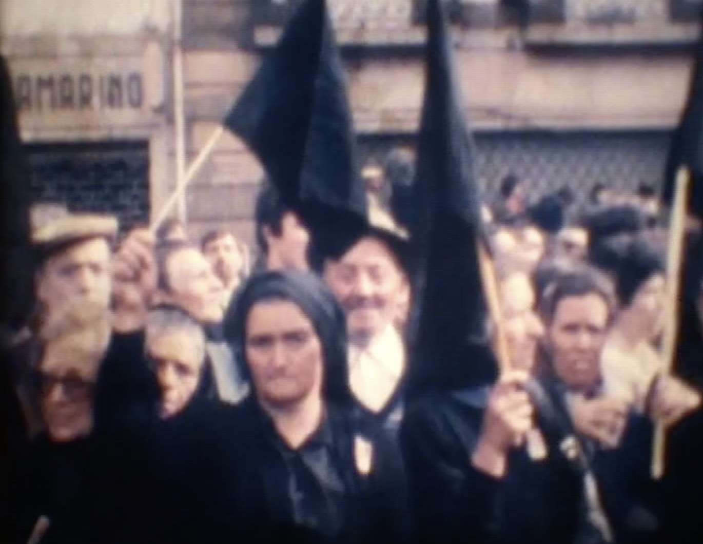 Transladação e funeral dos presos políticos do Tarrafal